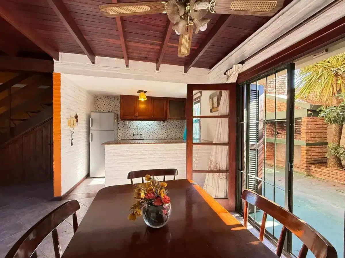 VENTA  DUPLEX 2 DORMITORIOS, PATIO - MALVIN NORTE 8