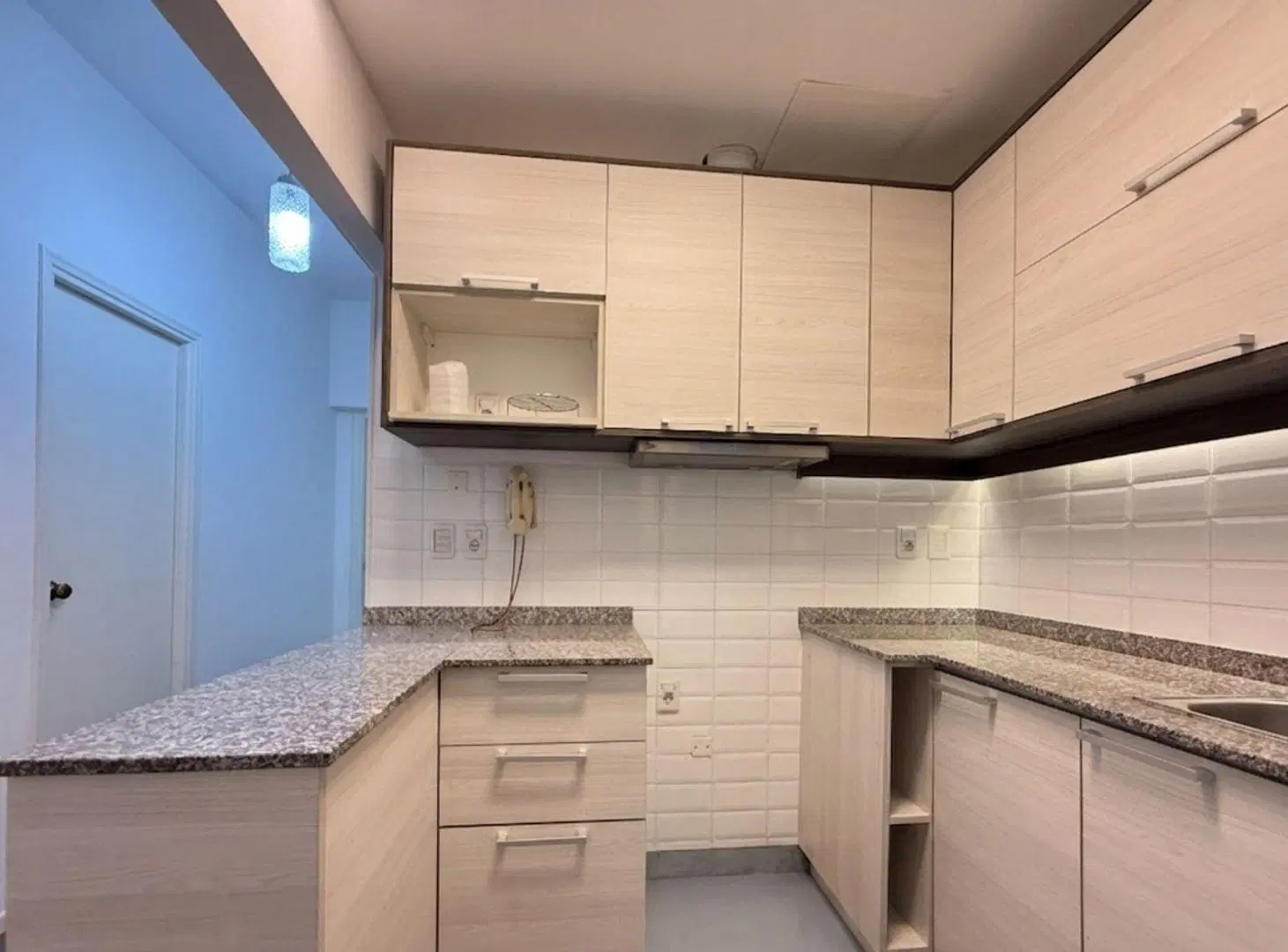 ALQUILER apartamento 2 Dorm., Patio, Pocitos 3