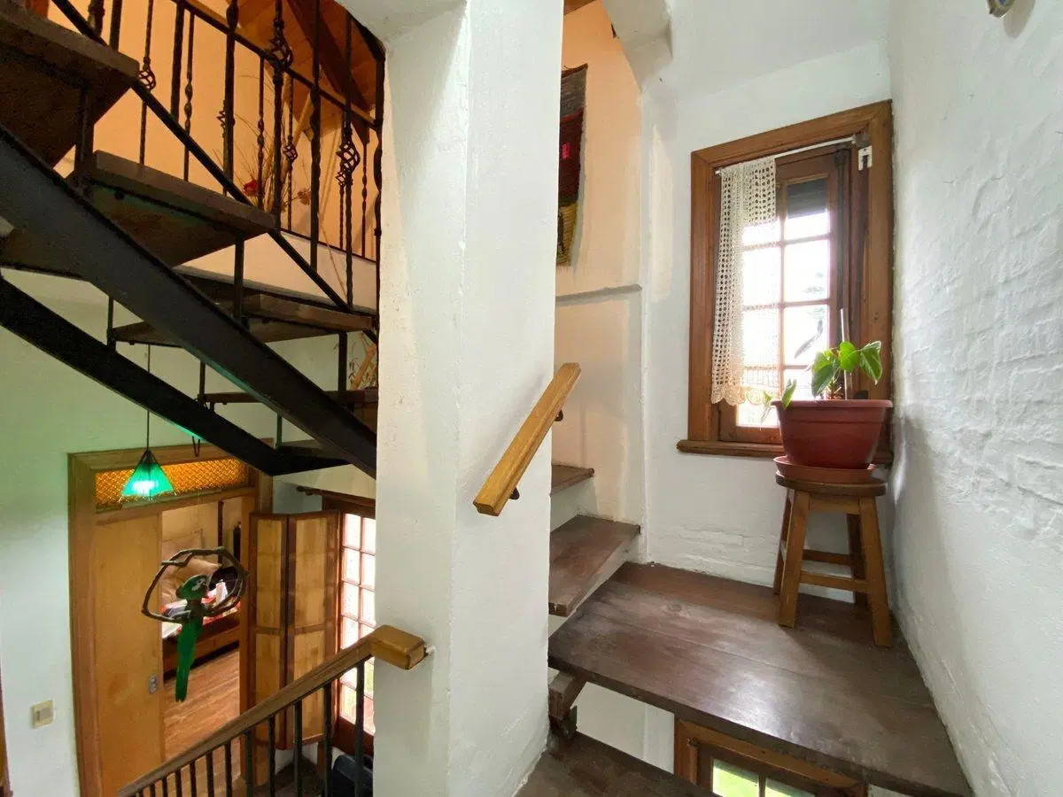 Se venden 2 casas 1 y 3 dormitorios Colón p, único 3