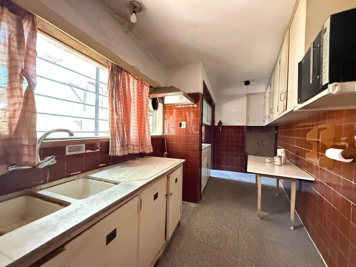 Venta PH Prado 2 dormitorios y servicio . 8