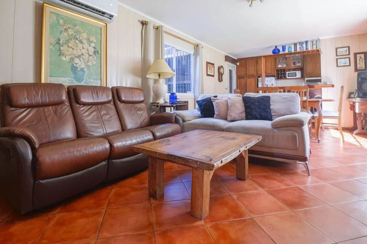 VENTA CASA BRAZO ORIENTAL 3 DORM 2BAÑOS 2 GGE BBQ 4