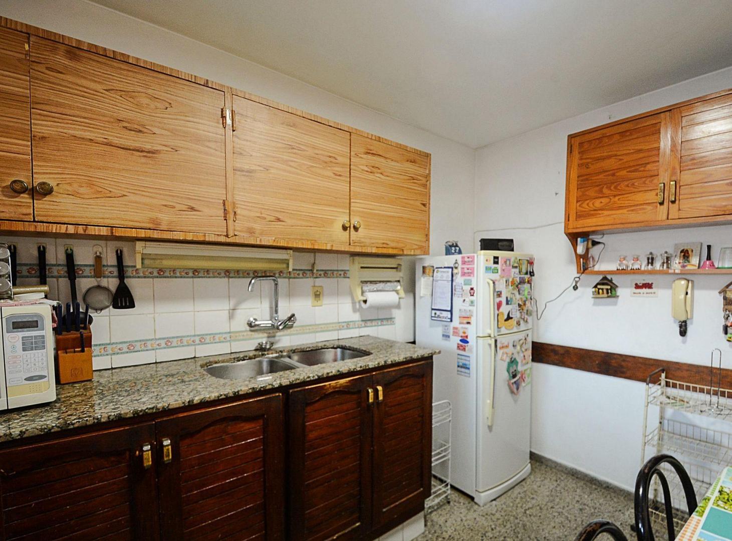 Foto de VENTA APARTAMENTO 3 DORMITORIOS CIUDAD VIEJA, imagen 1
