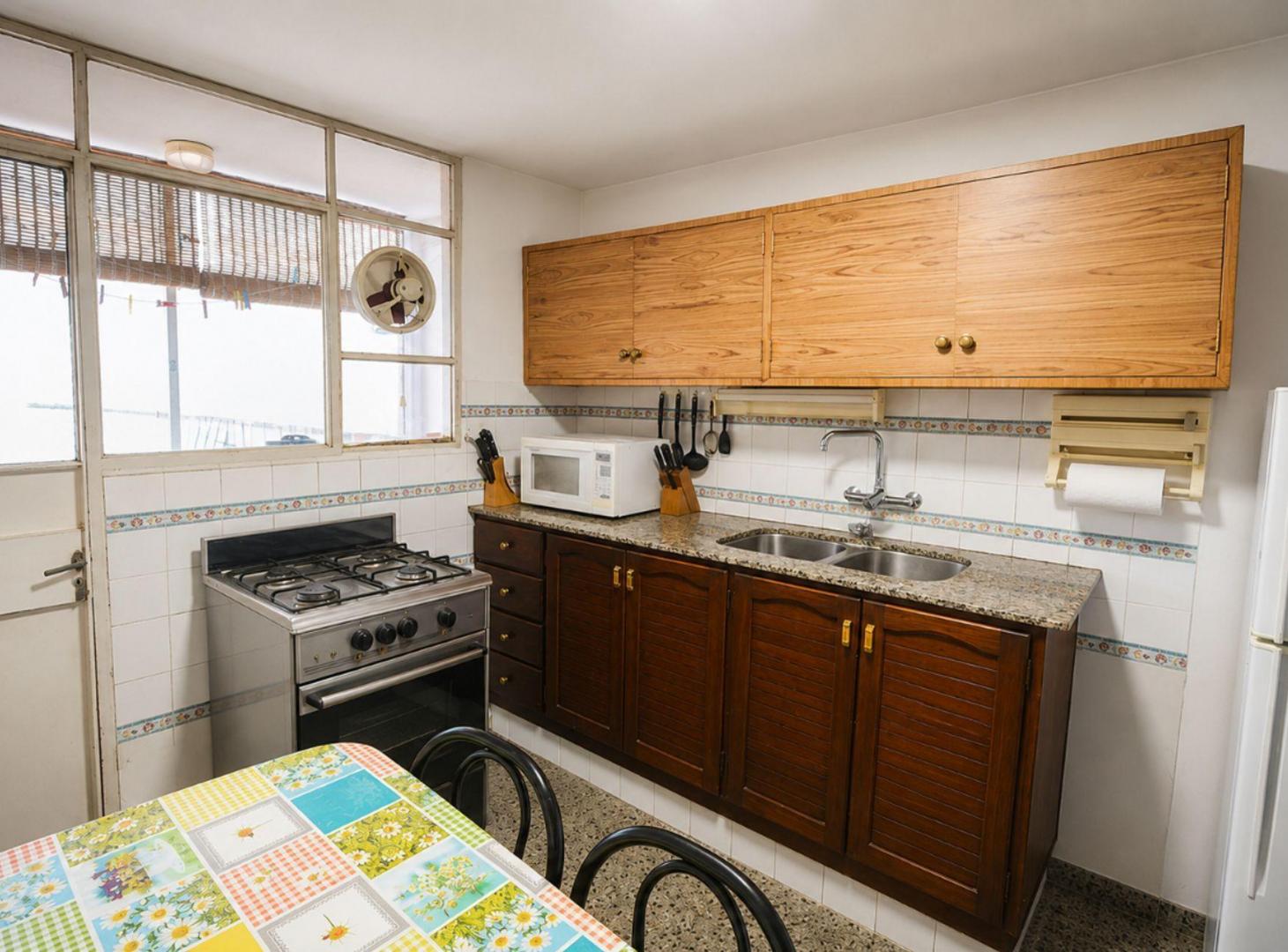 Foto de VENTA APARTAMENTO 3 DORMITORIOS CIUDAD VIEJA, imagen 4