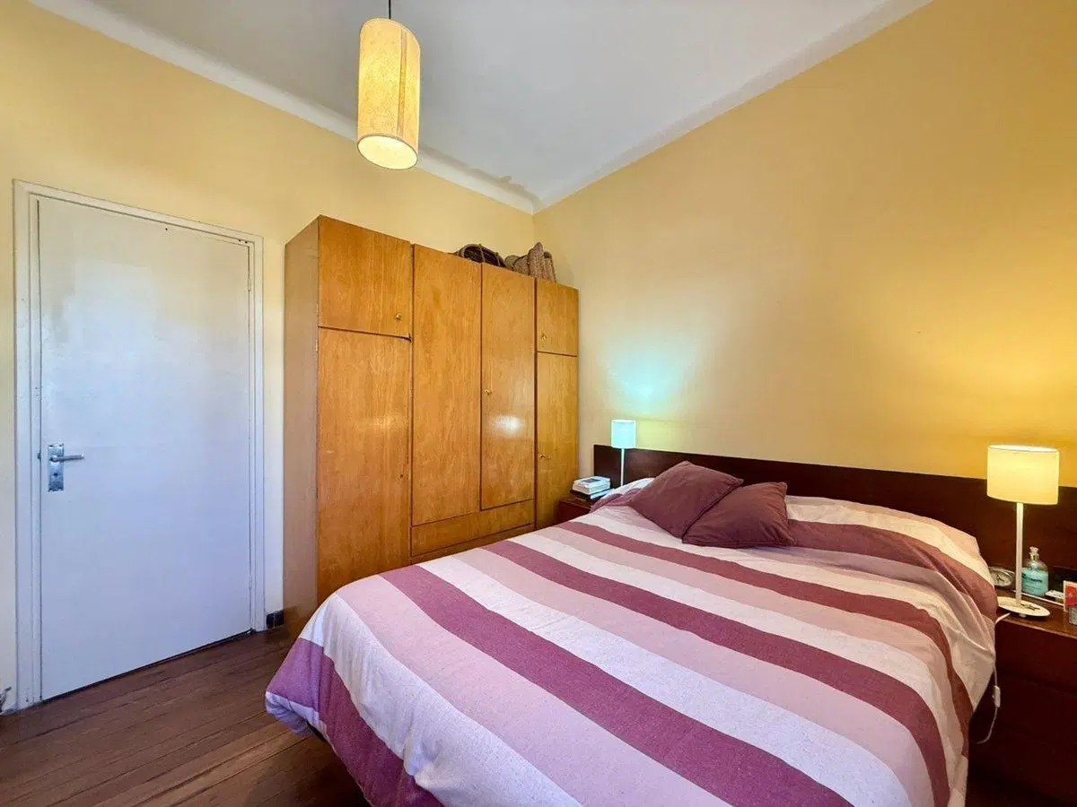 Venta apartamento 3 dormitorios en La Comercial 5