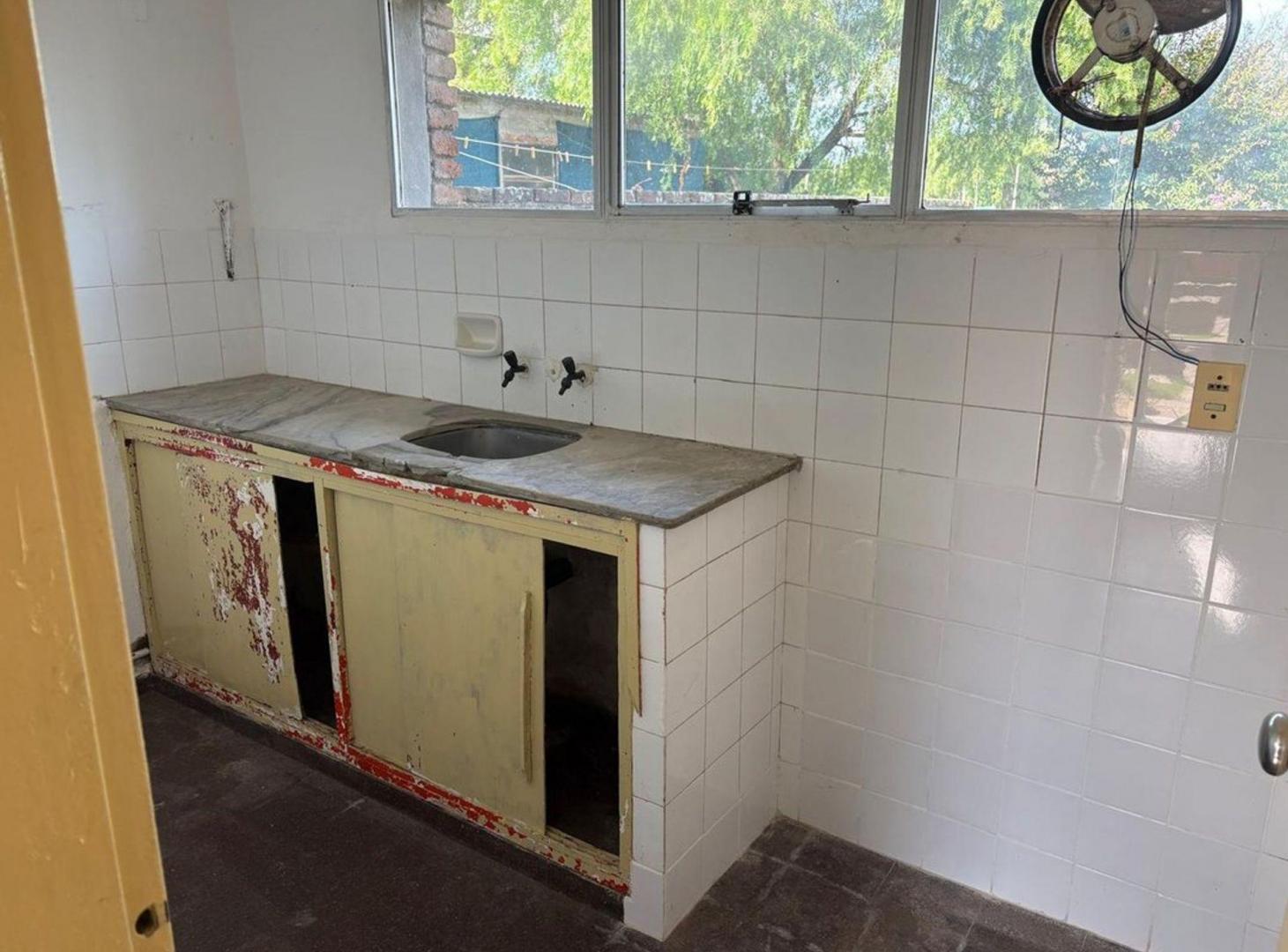 Foto de Venta Casa 2 dormitorios San Ramón Oportunidad!, imagen 3