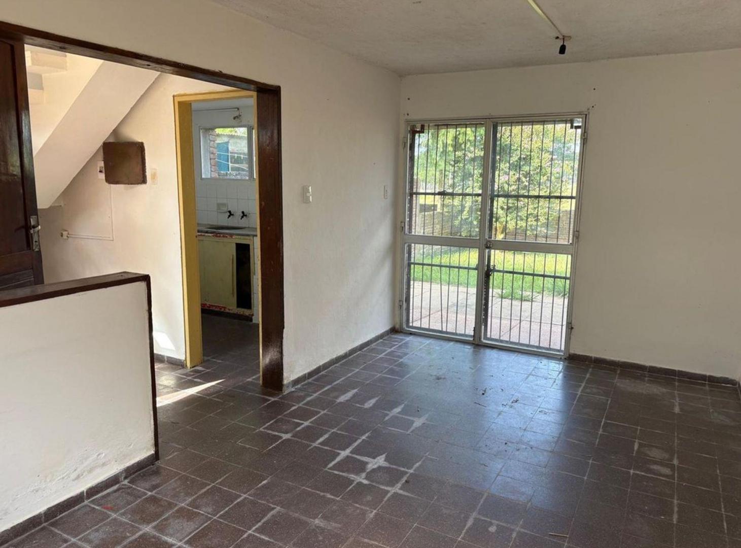 Foto de Venta Casa 2 dormitorios San Ramón Oportunidad!, imagen 1