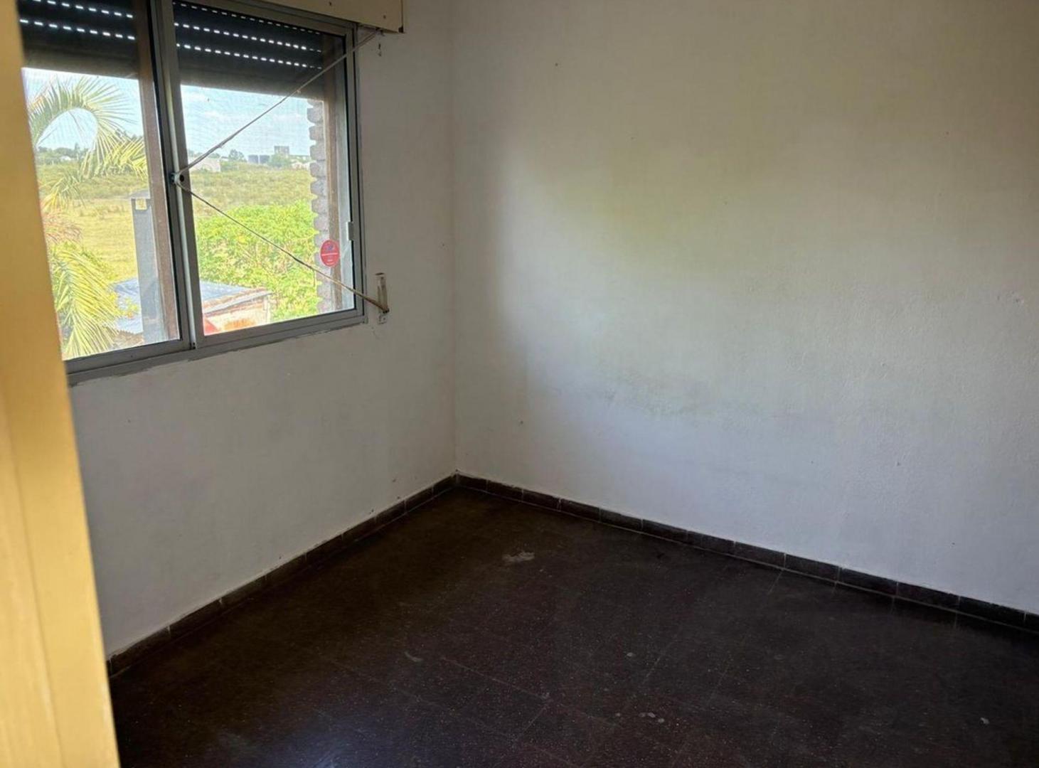 Foto de Venta Casa 2 dormitorios San Ramón Oportunidad!, imagen 2