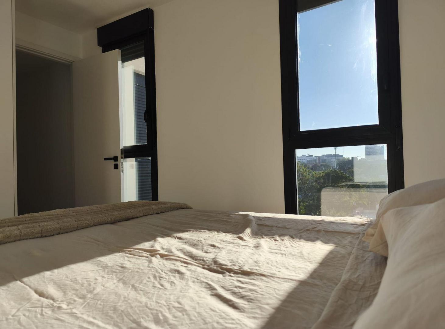 Foto de Alquiler apto 1 dormitorio con muebles y garage, imagen 5