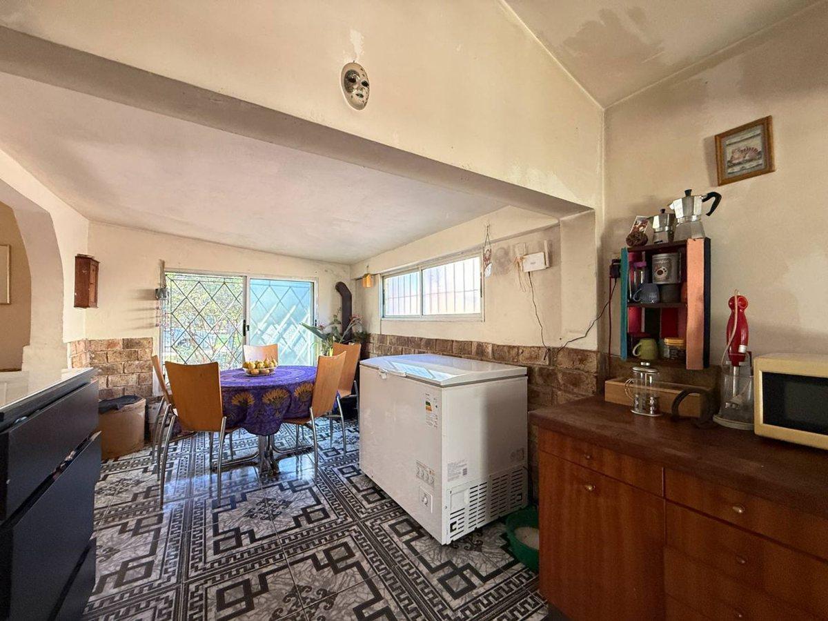 Foto de CASA 2 DORMITORIOS + VIVIENDA AL FONDO SAN LUIS, imagen 4
