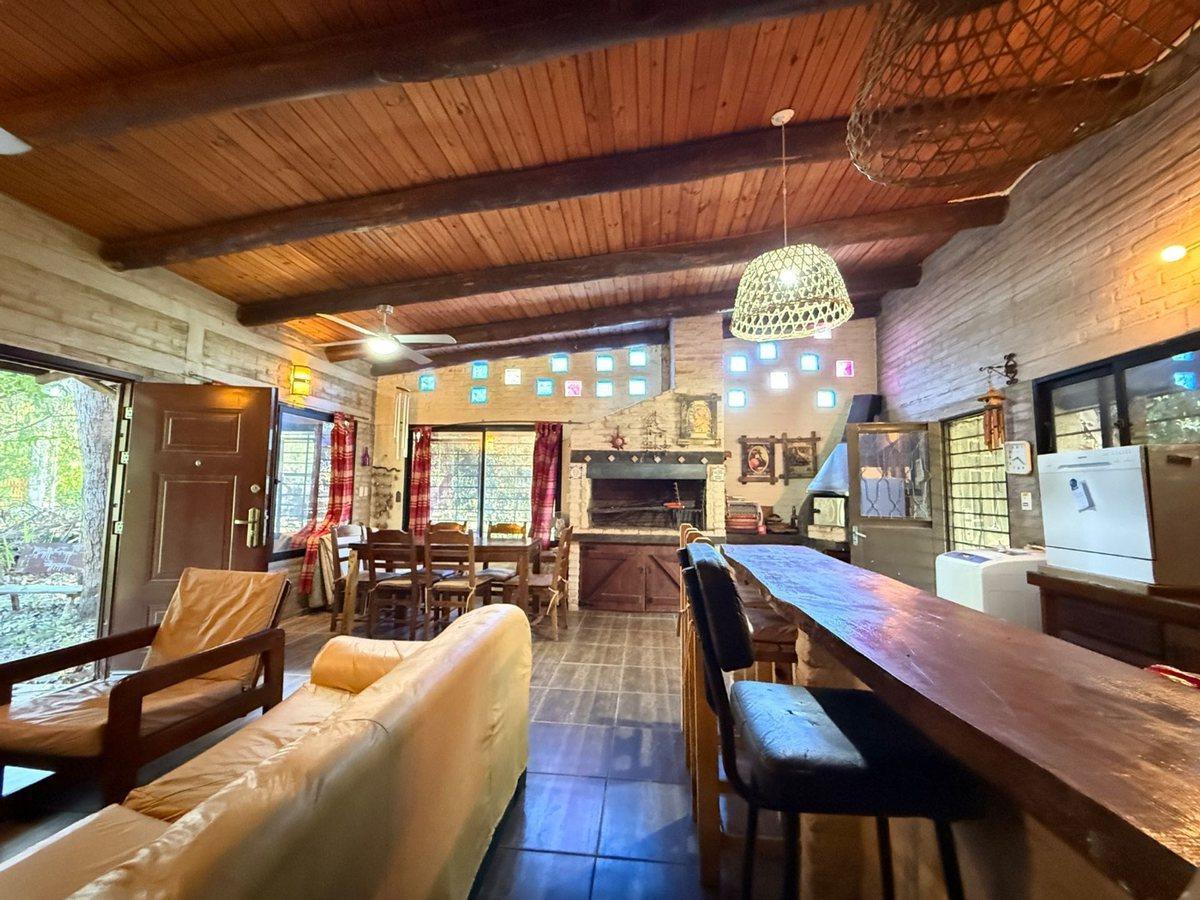 Foto de SE VENDE CASA 2 DORMITORIOS, BARBACOA GUAZUVIRA, imagen 3