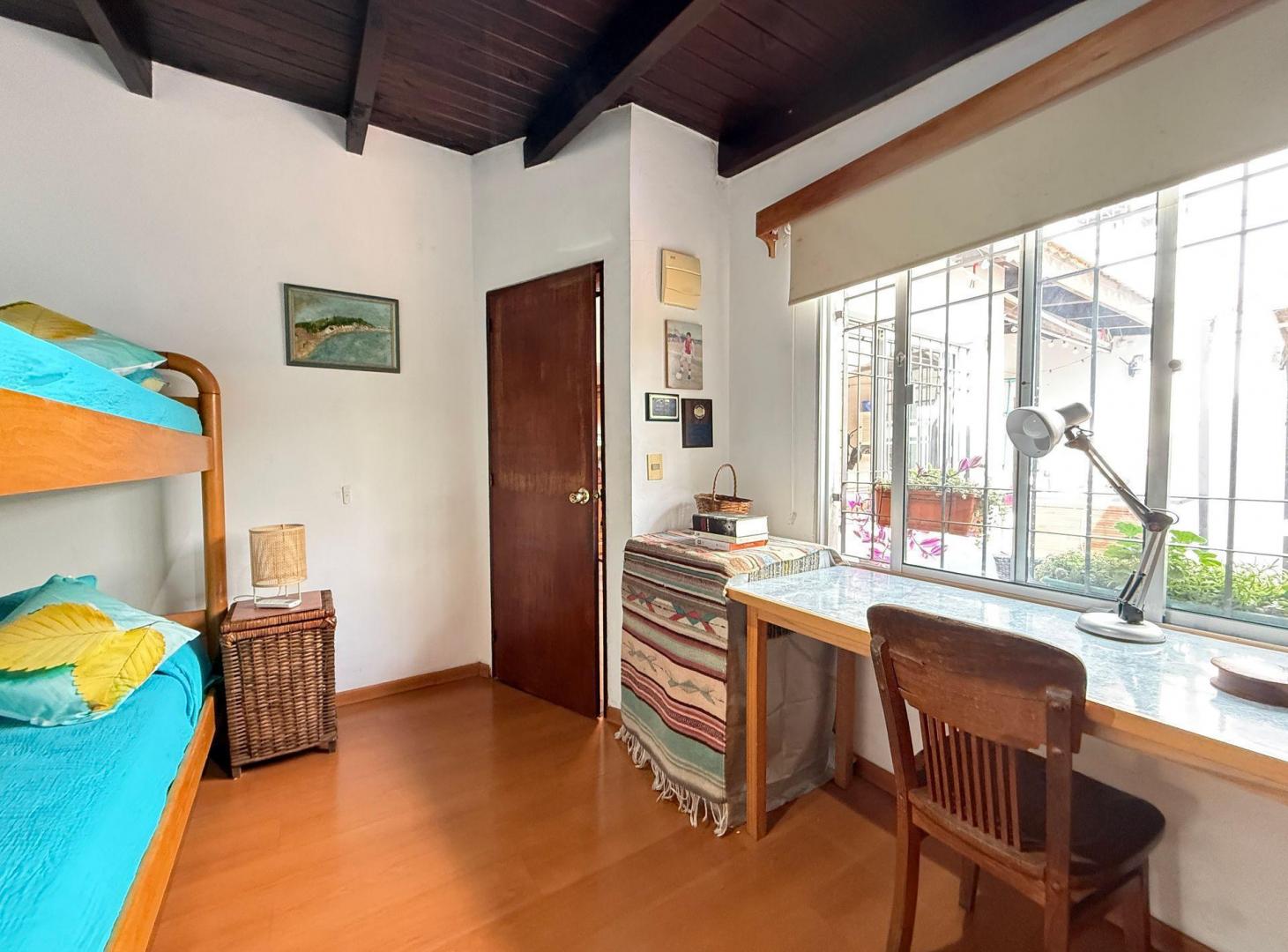 Foto de Venta Casa PH Parque Batlle 5 dorm. garage y patio, imagen 5