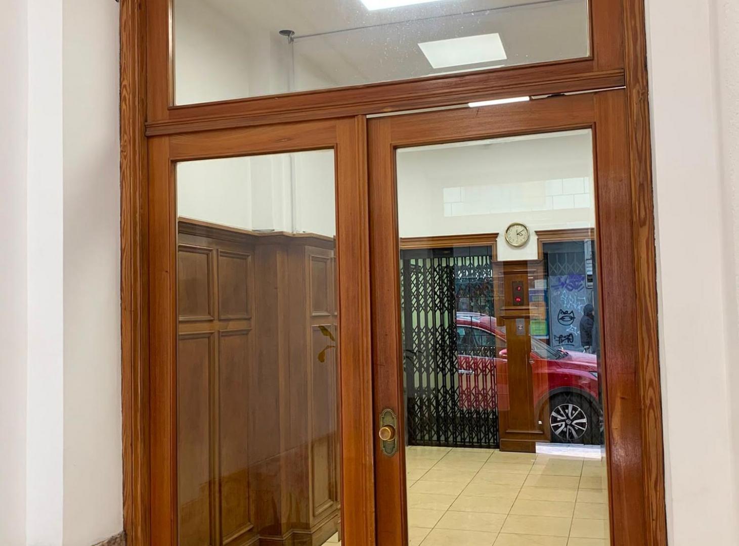 Foto de Alquiler Oficina en Ciudad Vieja, imagen 1