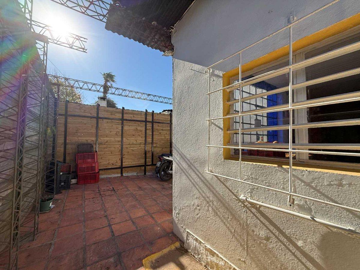 Foto de VENTA LOCAL COMERCIAL CON RENTA POR 5AÑ0S PEÑAROL, imagen 5