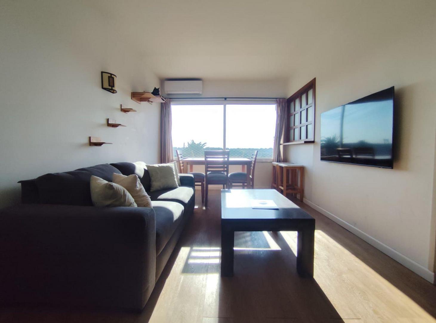 Foto de VENTA APTO. 3 DORMITORIOS 1 BAÑO GGE JACINTO VERA, imagen 1