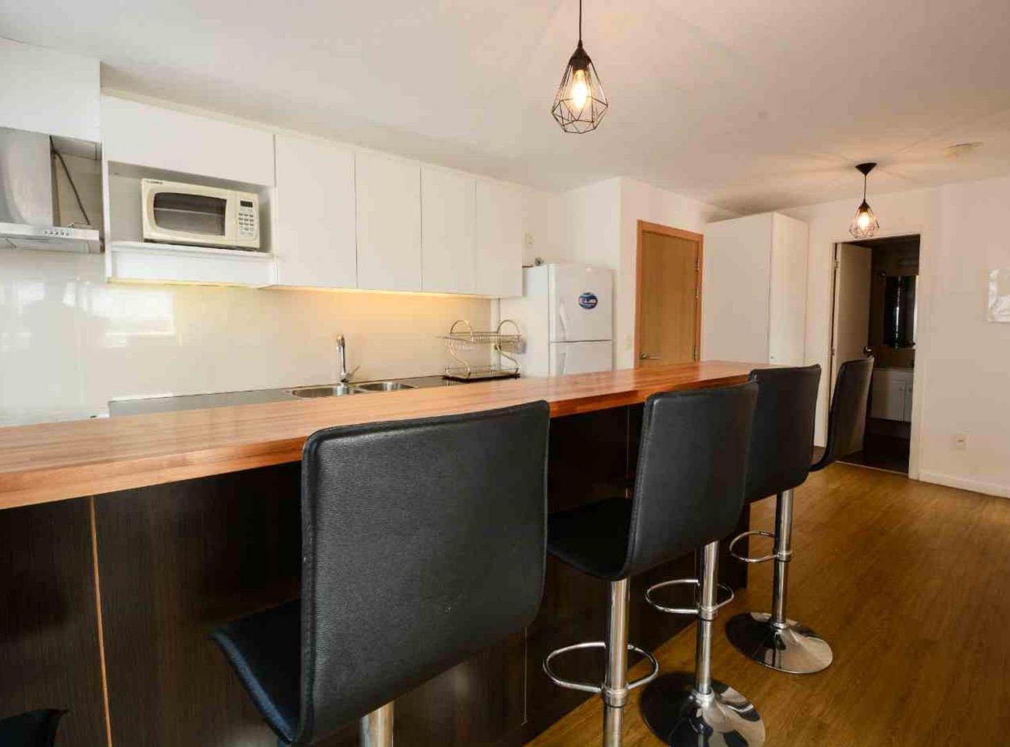 Foto de VENTA APTO AMUEBLADO. 2 DORM., COCH. DOBLE, MALVÍN, imagen 1