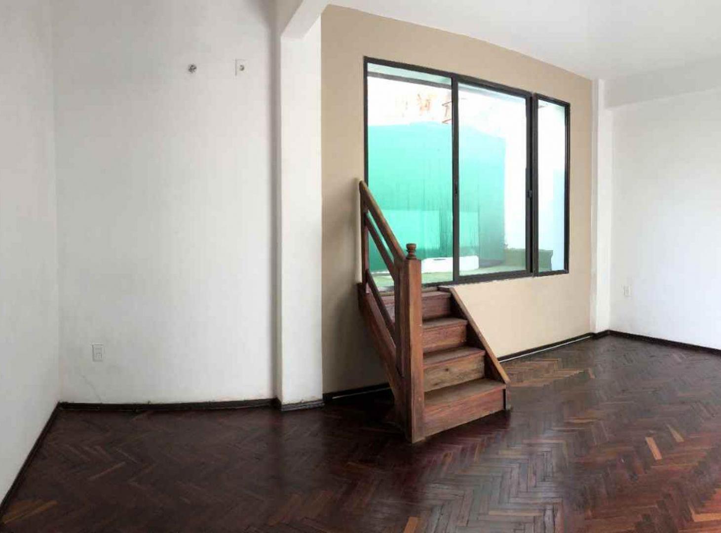 Foto de Se vende monoambiente con patio en 18 de Julio, imagen 1