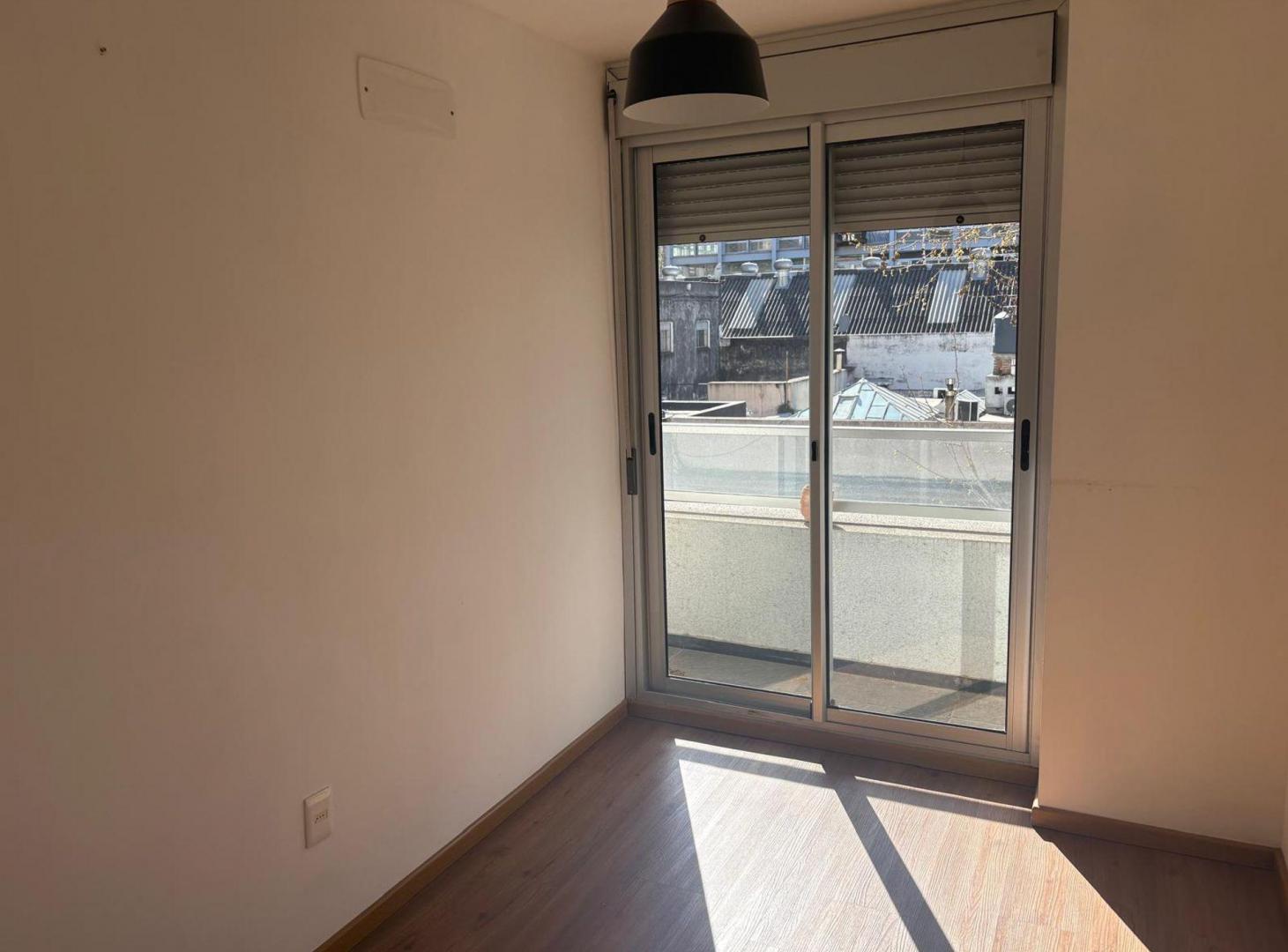 Foto de Alquiler departamento 2 dormitorios 2 cocheras., imagen 4