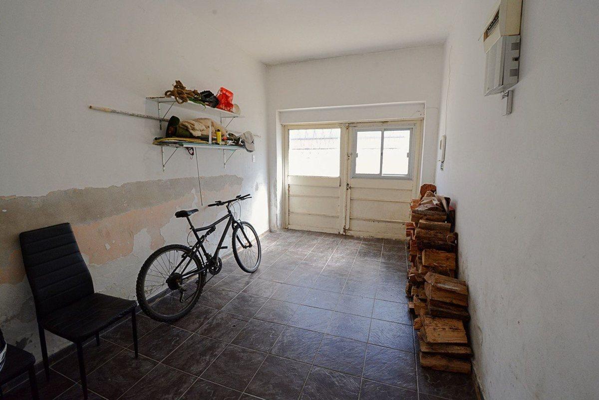 Foto de VENTA DE CASA 2 DORMITORIOS GARAGE, MALVIN NUEVO, imagen 4
