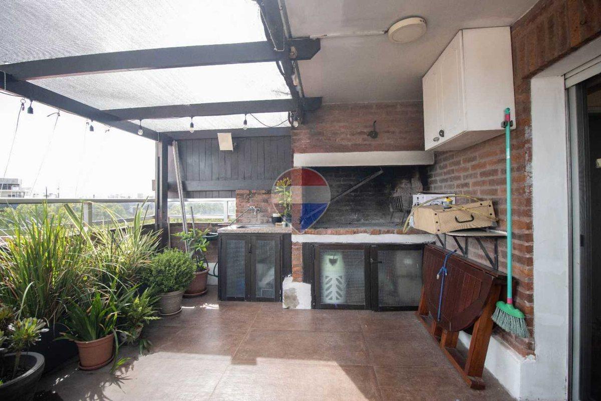 Foto de Venta apto 4 dormitorios, 3 baños y 2 cocheras, imagen 2