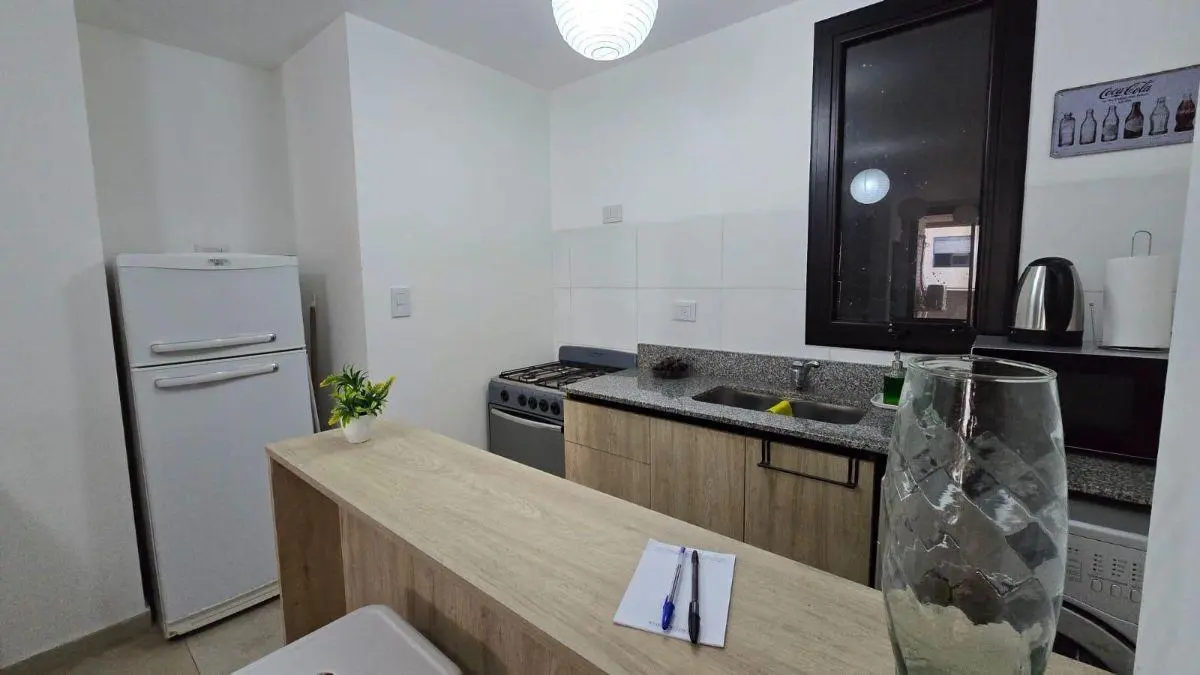 DEPARTAMENTO VENTA CENTRO 1 DORMITORIO FRENTE BALCON BV SAN JUAN Y ARTURO M BAS 4