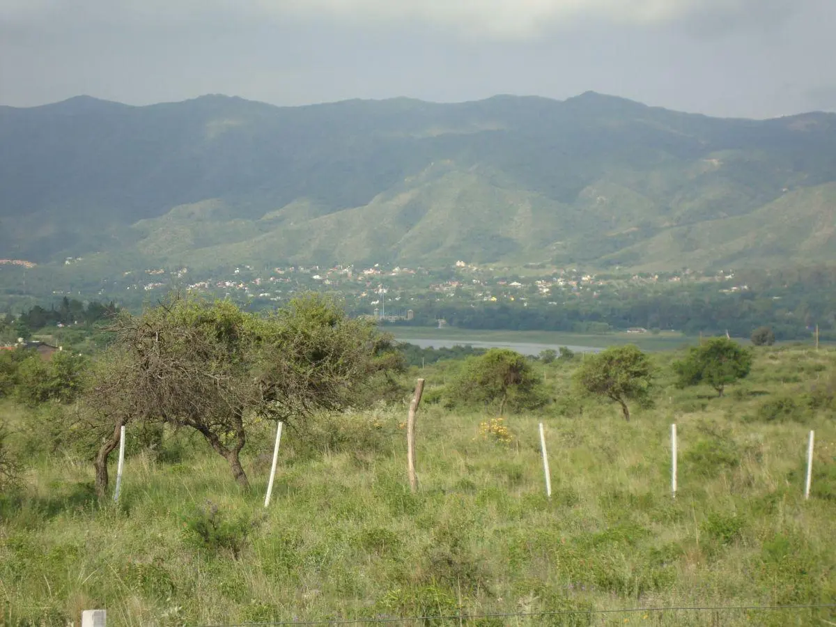 VILLA PQUE SIQUIMAN VENTA LOTES SUP 2500 M2 INCREIBLE VISTA 2