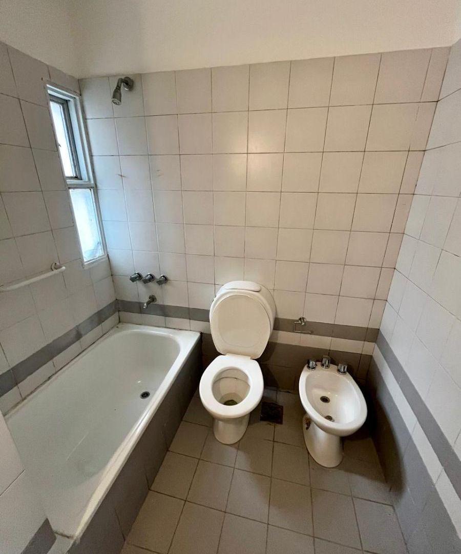 Foto de ALBERDI / CENTRO ALQUILER DEAN FUNES 743 DPTO DE 1 DORMITORIO COCINA SEPARADA, imagen 5