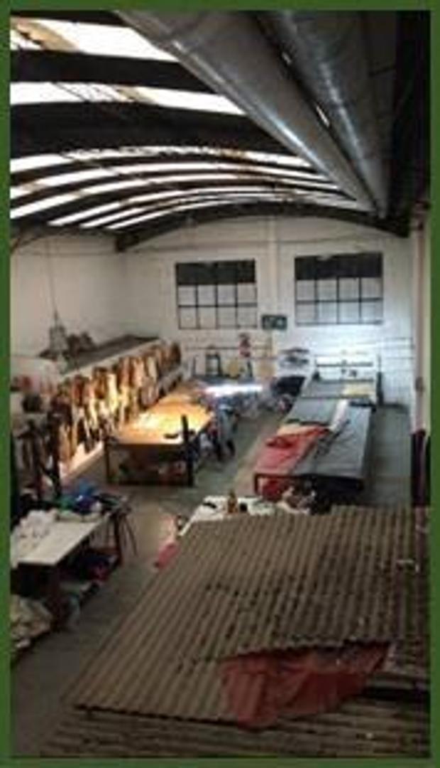 Galpon – Local - con Oficinas - Venta Moron Sur 2