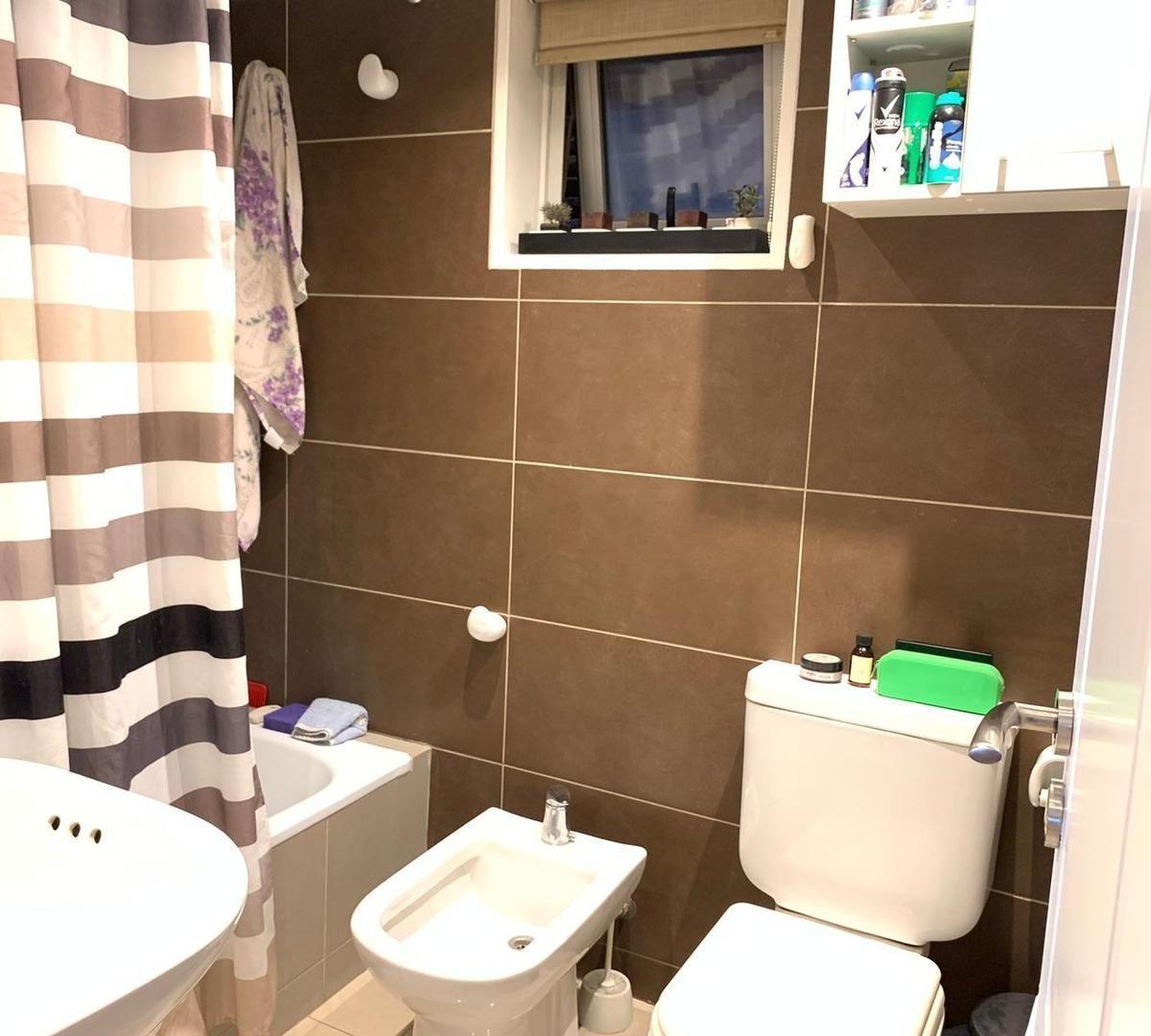 Departamento 3 Ambientes Torres Moron Yatay Al 700 4