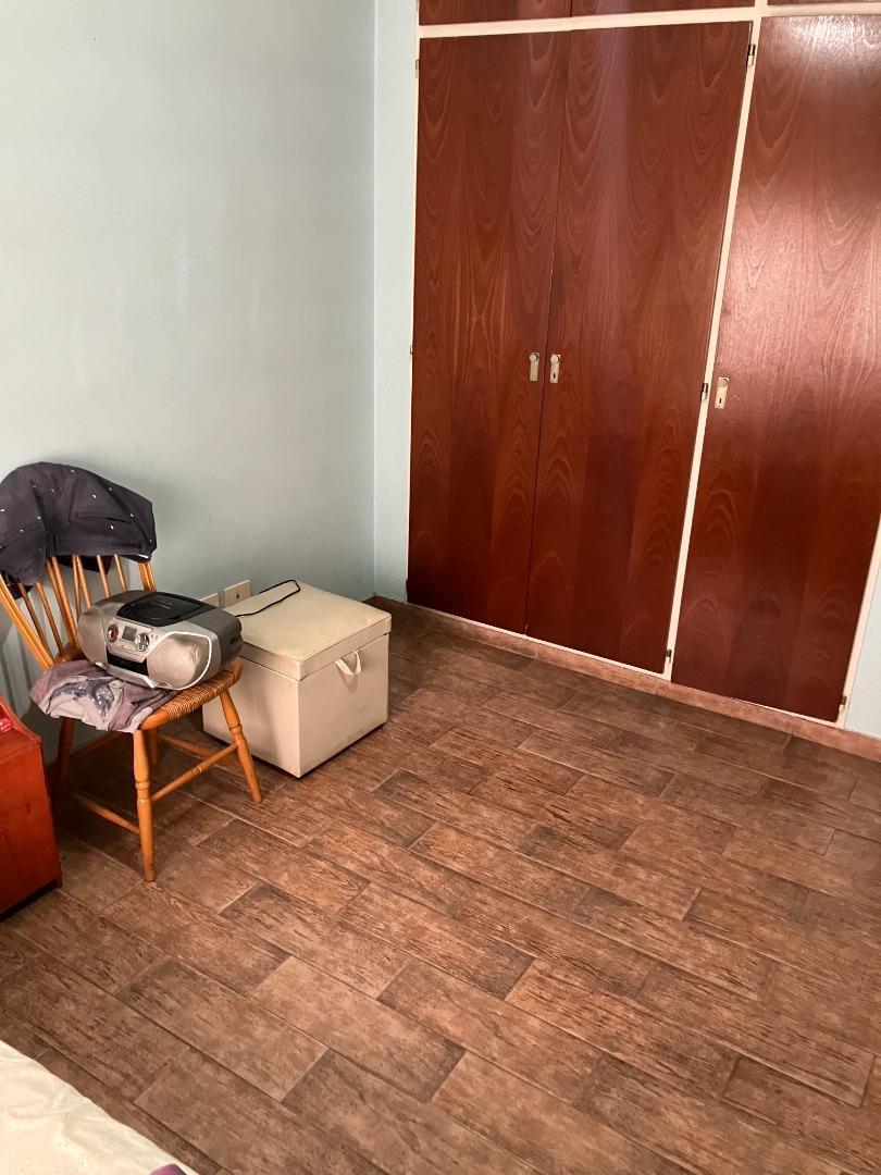 Casa Americana y Departamento - Moron 5