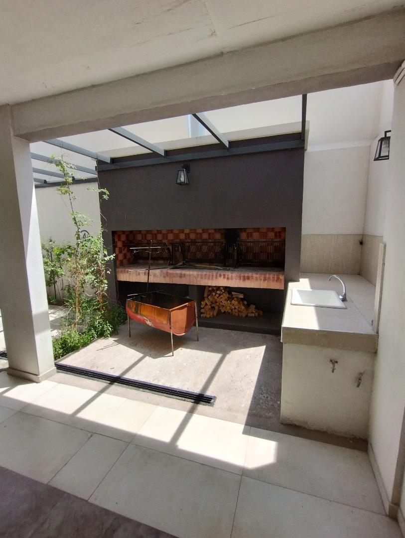 DEPARTAMENTO A ESTRENAR 2 AMBIENTES CALLE PELLEGRINI AL 1000