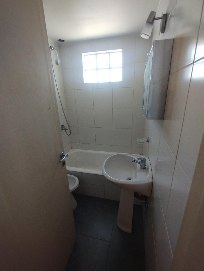DEPARTAMENTO 2 AMBIENTES MORON CENTRO