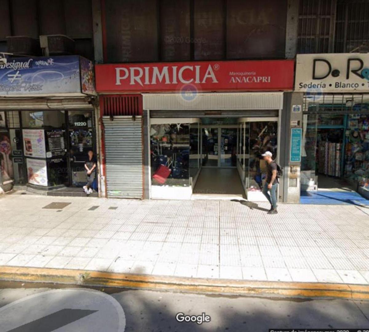 LOCAL COMERCIAL LINIERS SOBRE AV. RIVADAVIA