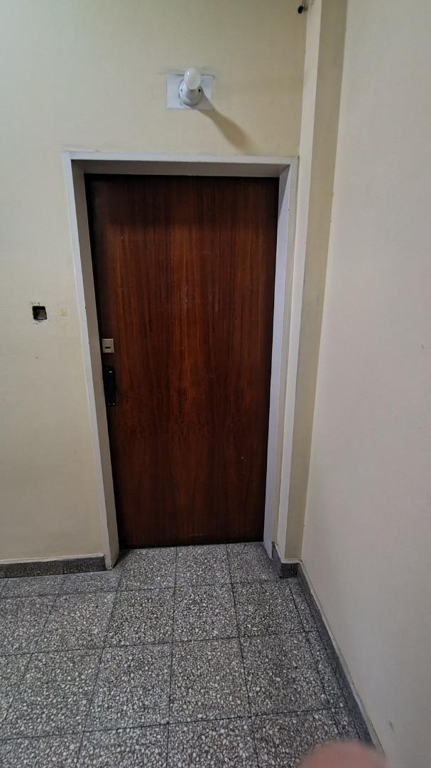 Foto de AMPLIA OFICINA MORON CENTRO, imagen 5