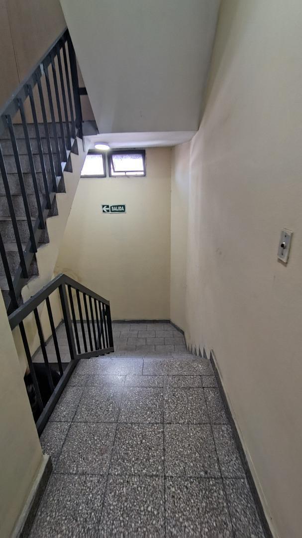 Foto de AMPLIA OFICINA MORON CENTRO, imagen 4