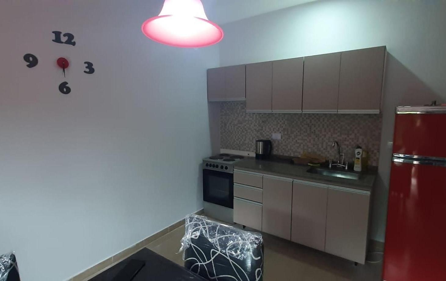 Foto de AMPLIO DEPARTAMENTO 2 AMBIENTES (SIN EXPENSAS), imagen 2