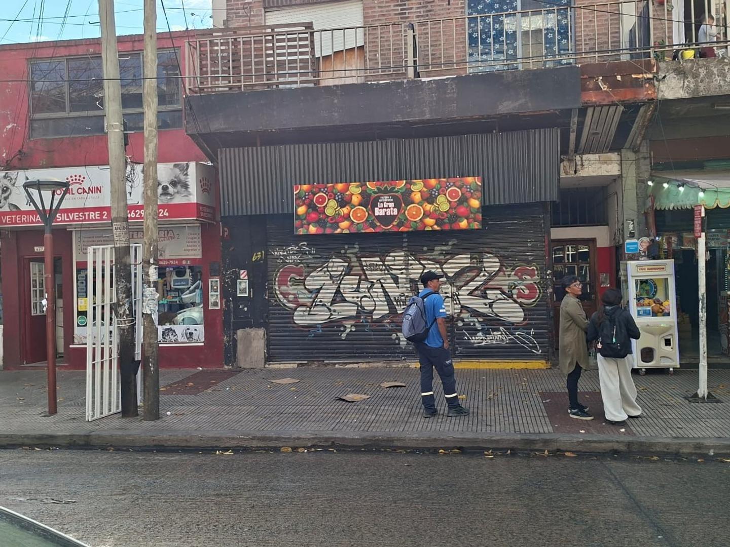 LOCAL COMERCIAL MORON CENTRO NORTE