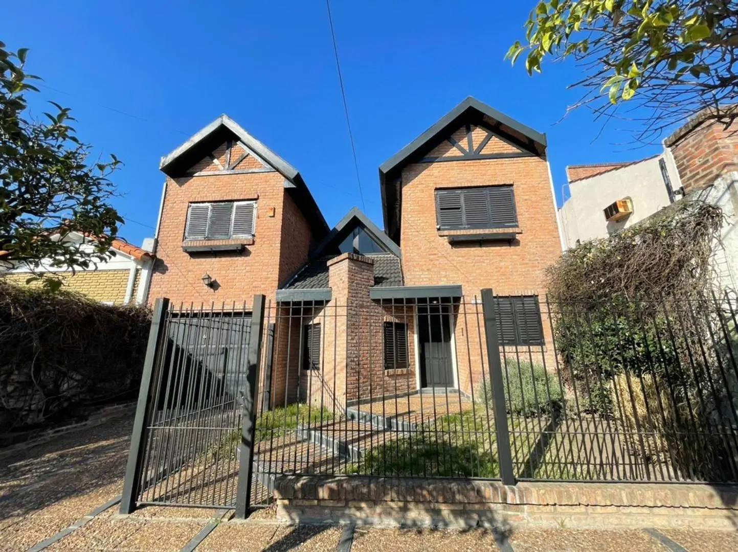 CHALET CASTELAR SUR 3