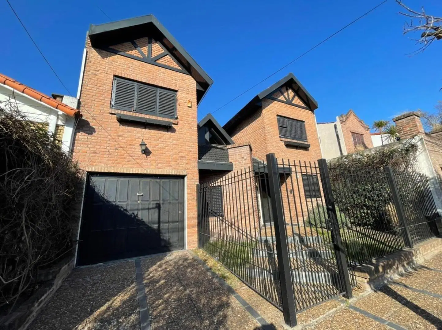 CHALET CASTELAR SUR 2