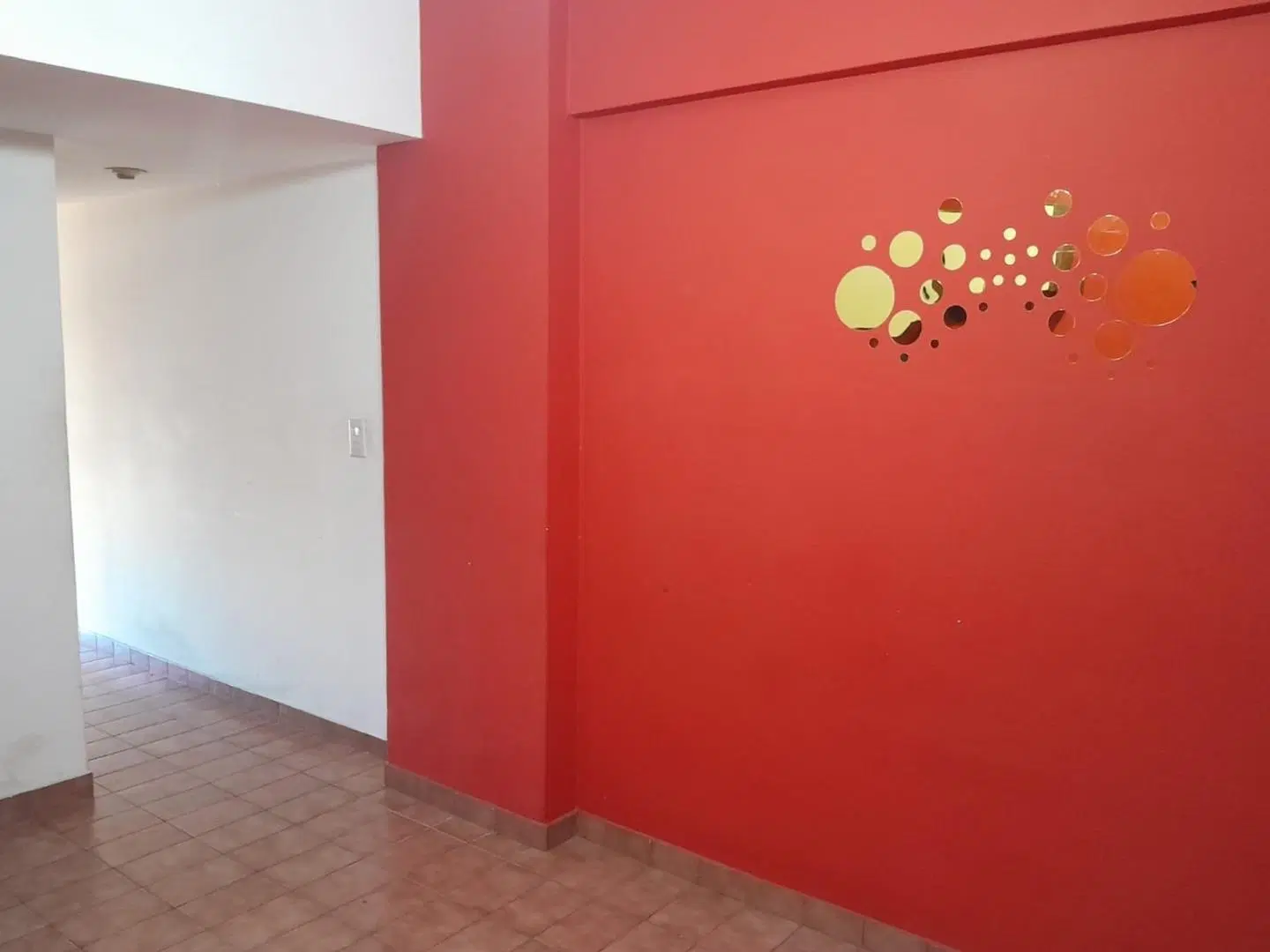 ALQUILER DOS AMBIENTES CENTRO DE MORON 3