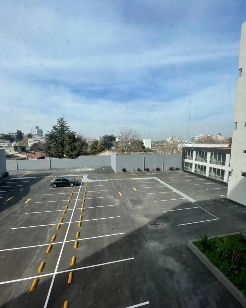 OPORTUNIDAD OFICINA EN VENTA 3