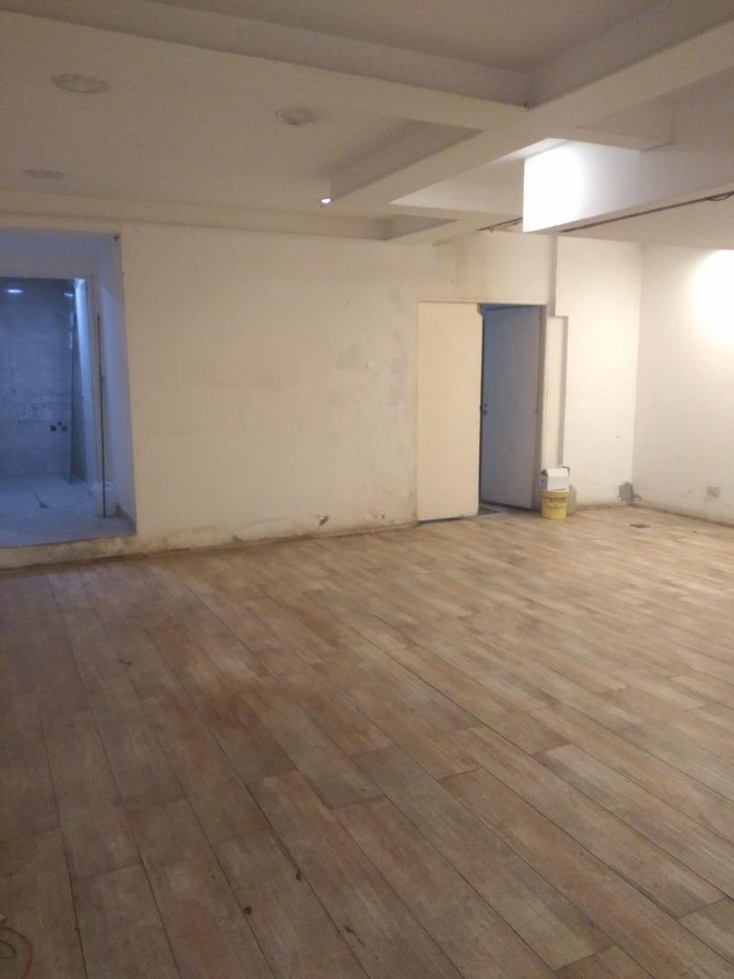 Foto de LOCAL COMERCIAL MORON CENTRO A 25 MTS ESTACION FF.CC, imagen 5
