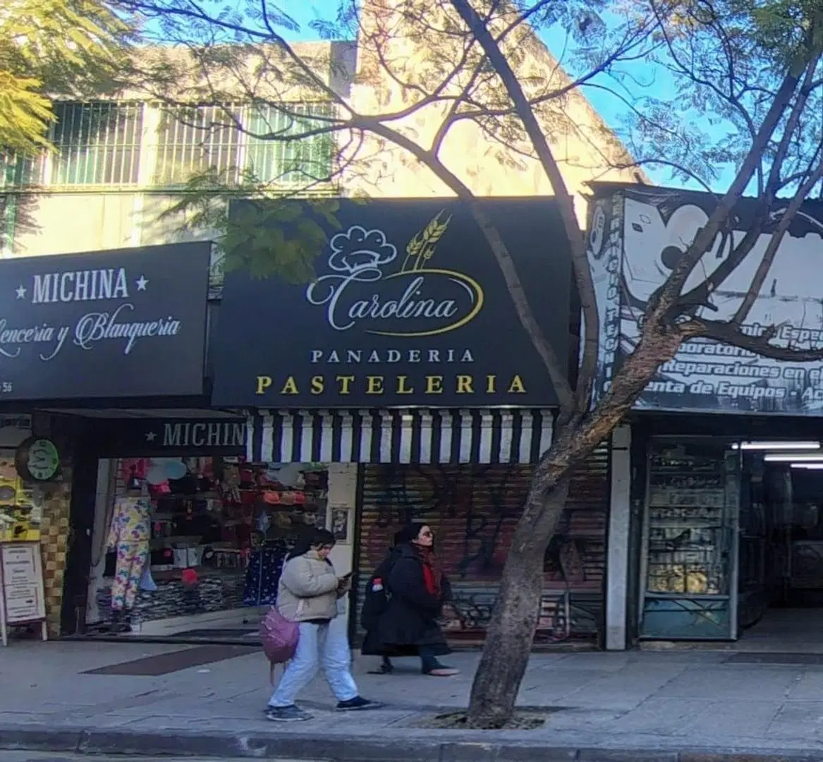 LOCAL COMERCIAL EN VENTA MORON NORTE 50 MTS FF.CC 3