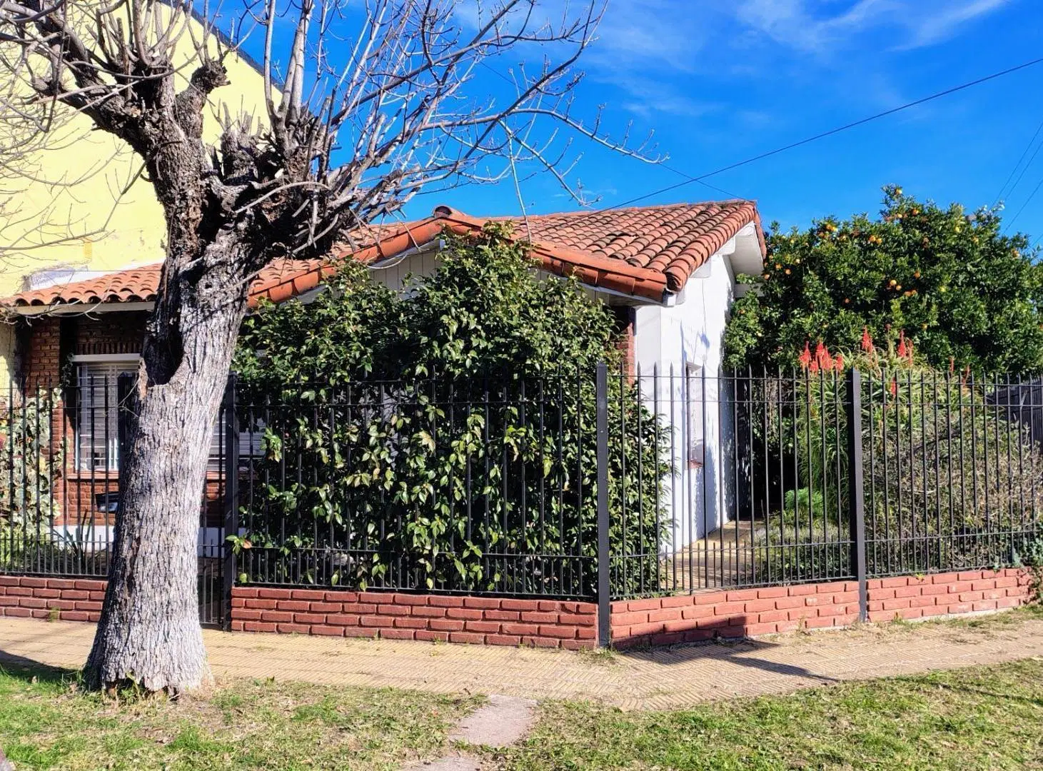 CHALET A RECICLAR CASTELAR NORTE 1