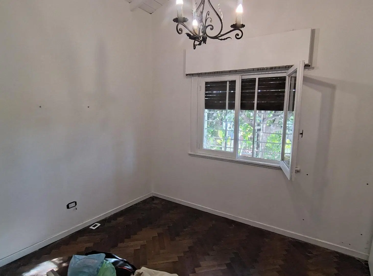 CHALET A RECICLAR CASTELAR NORTE 4