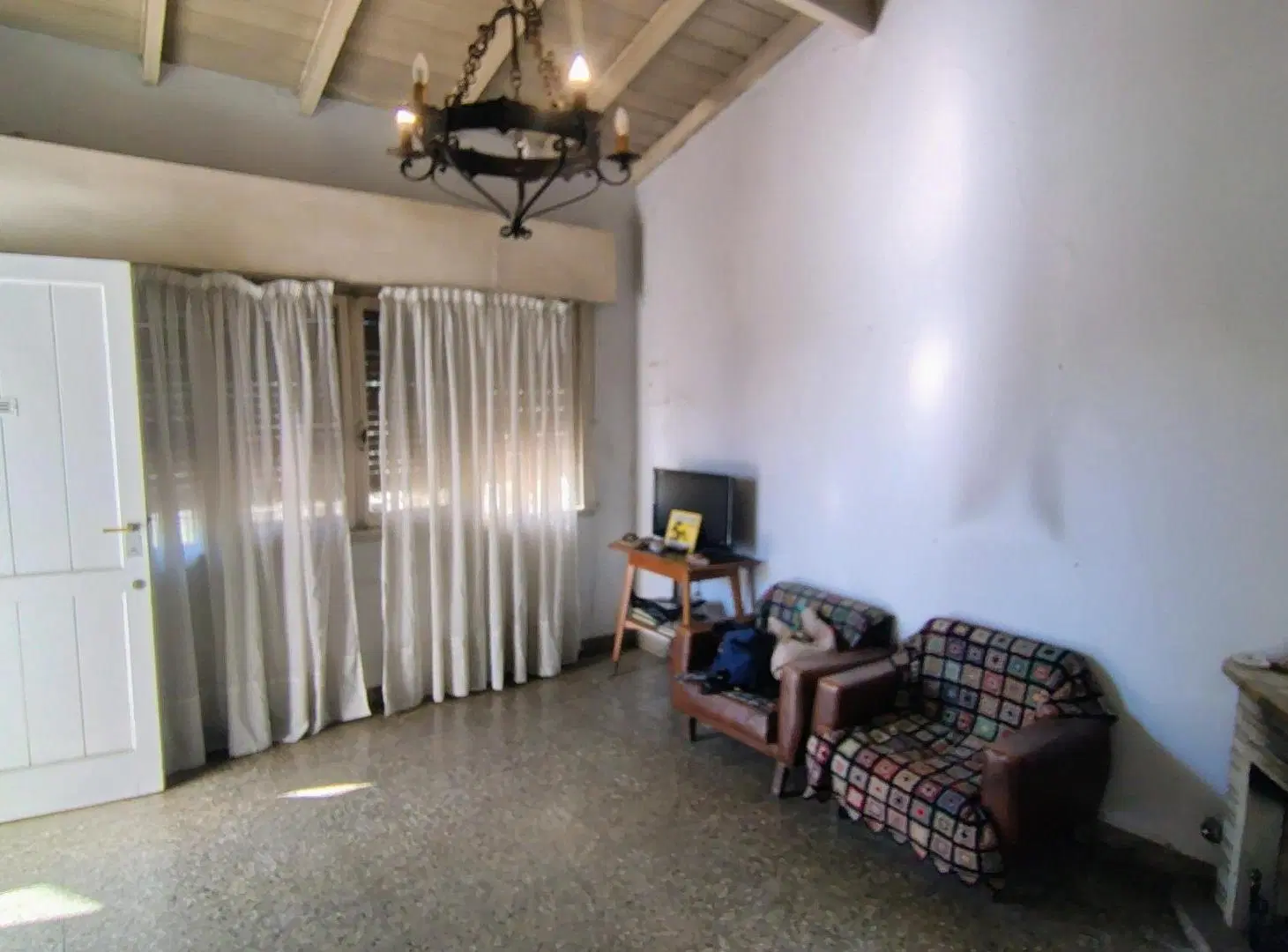 CHALET A RECICLAR CASTELAR NORTE 2