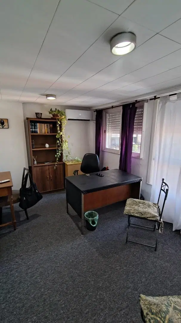 DEPARTAMENTO APTO PREFESIONAL MORON CENTRO 5