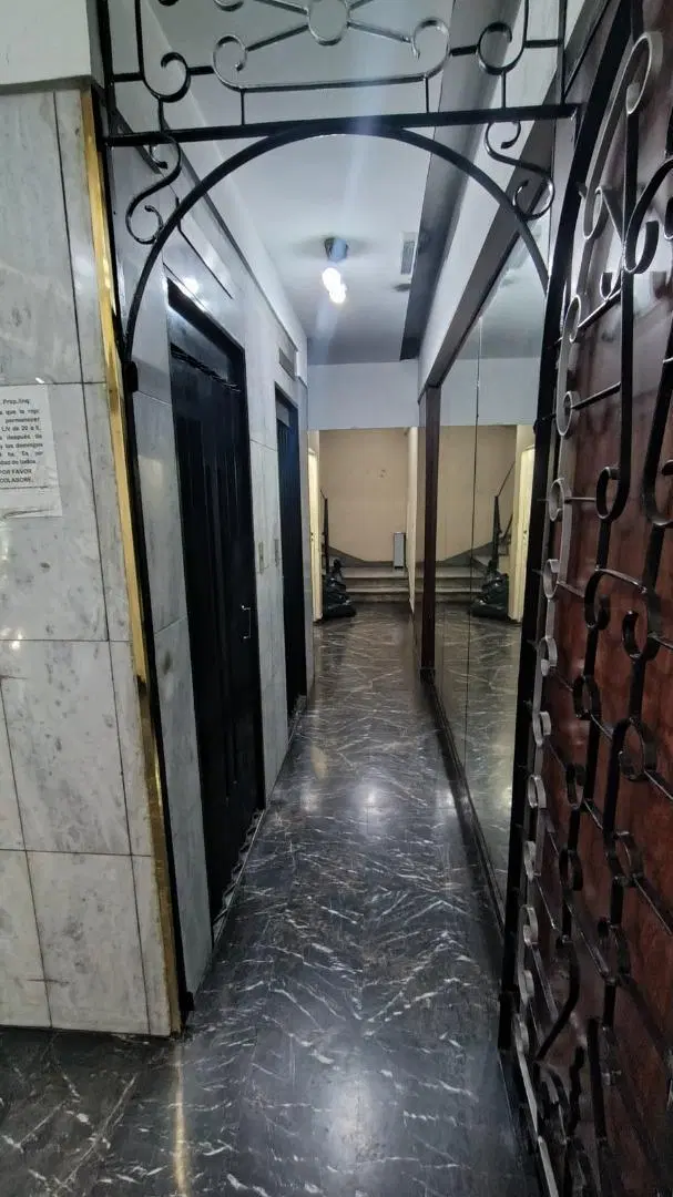 DEPARTAMENTO APTO PREFESIONAL MORON CENTRO 3