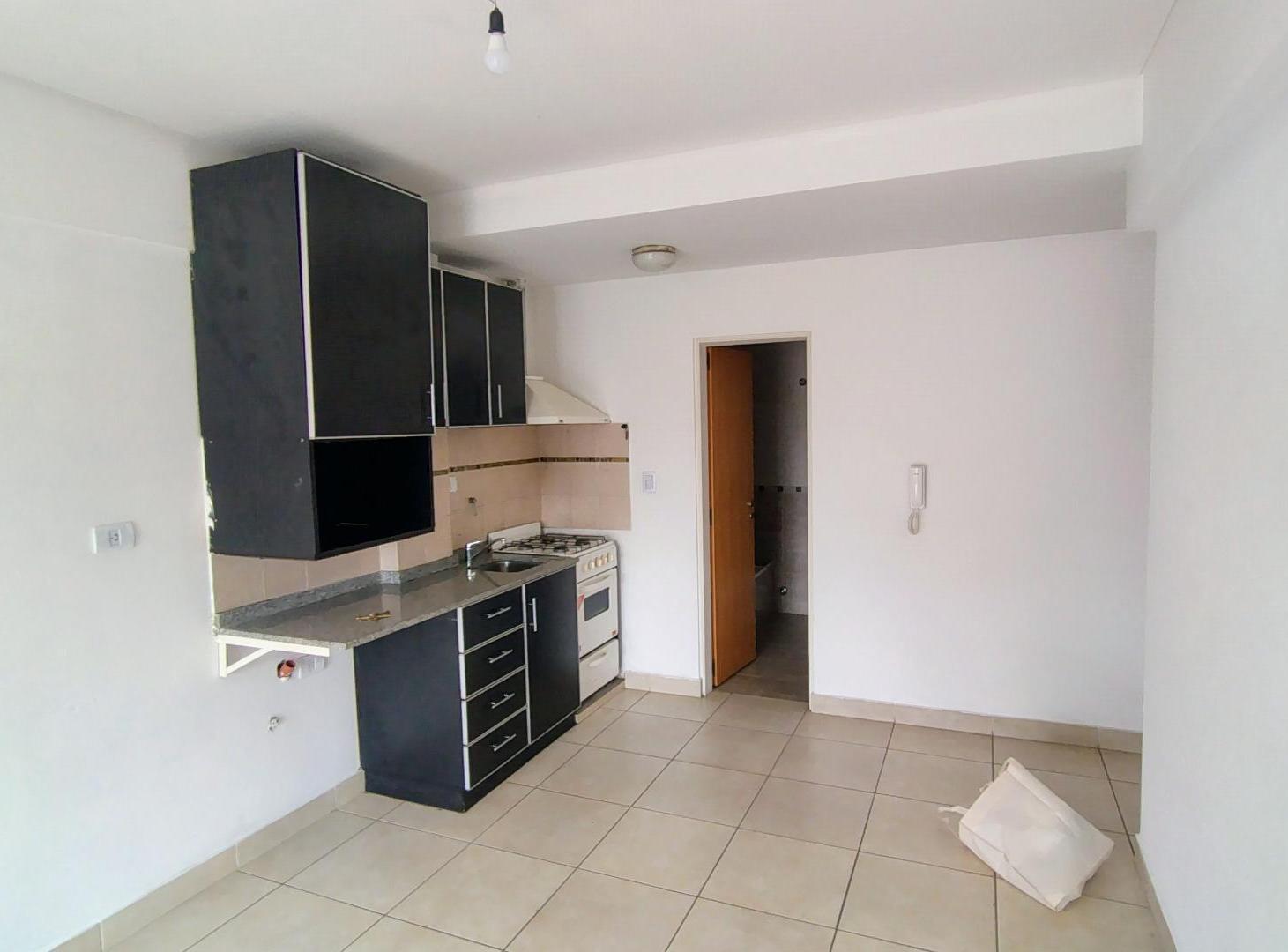 Foto de DEPARTAMENTO 1 AMBIENTE CON COCHERA, imagen 5