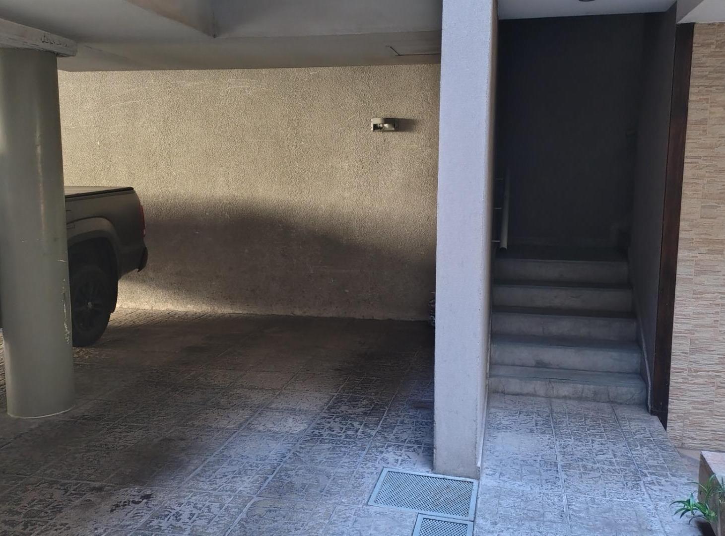 Foto de 2 AMBIENTES CON COCHERA CUBIERTA, imagen 2