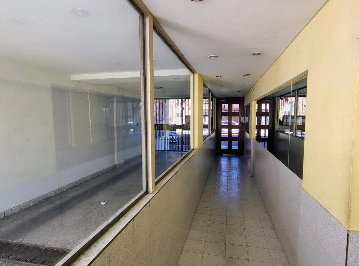 Foto de DEPARTAMENTO 1 AMBIENTE APTO PROFESIONAL O VIVIENDA, imagen 2